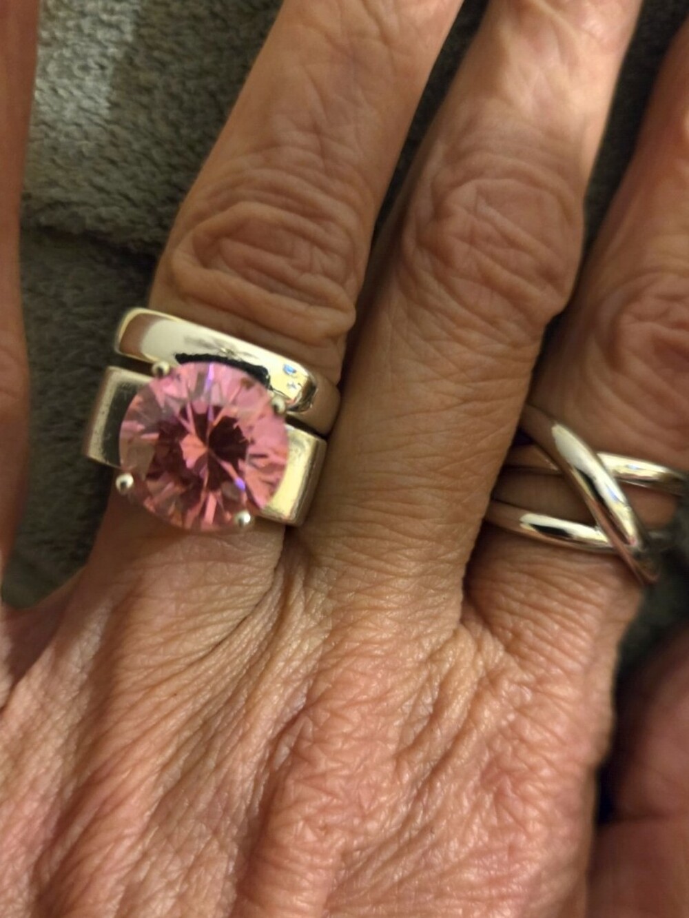 Gorgeous! Vintage,silver,swarovski,pink,crystal,band,ring